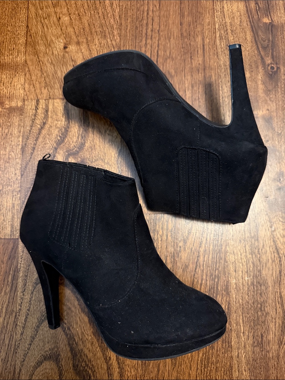 H&M Seude Booties